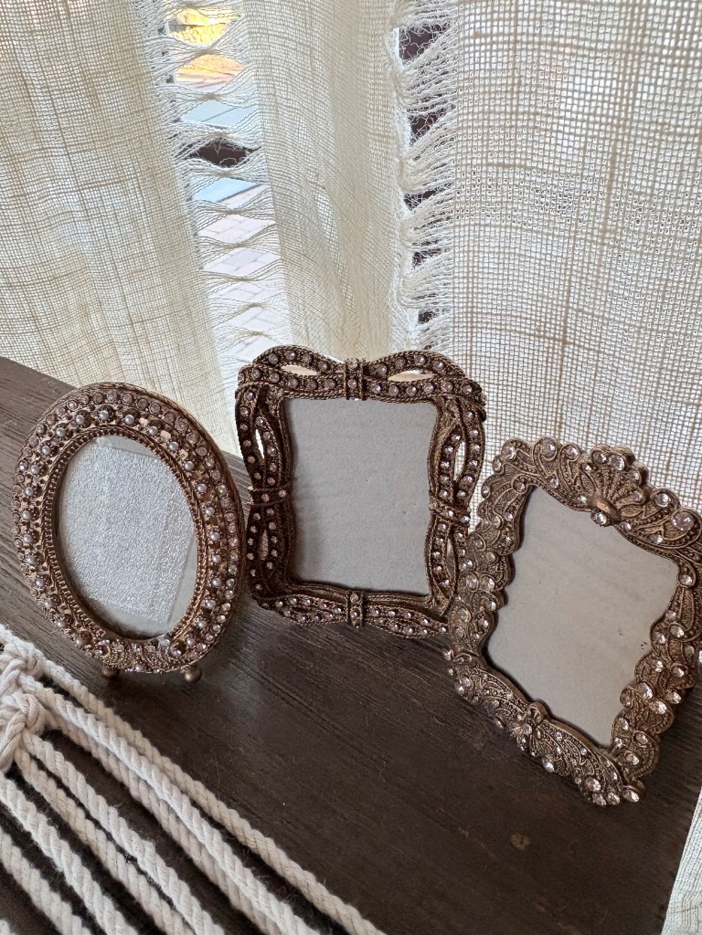 Picture frames2x3 set of three